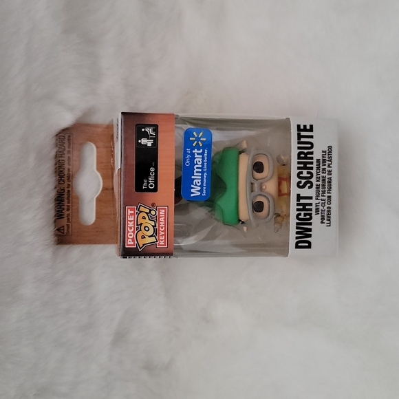 Funko Pop Keychain The Office Dwight Schrute Only at Walmart Elf Dwight Schrute - Picture 1 of 3